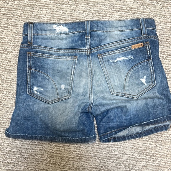 Joe’s Jean “Blanchett” shorts - Picture 4 of 12
